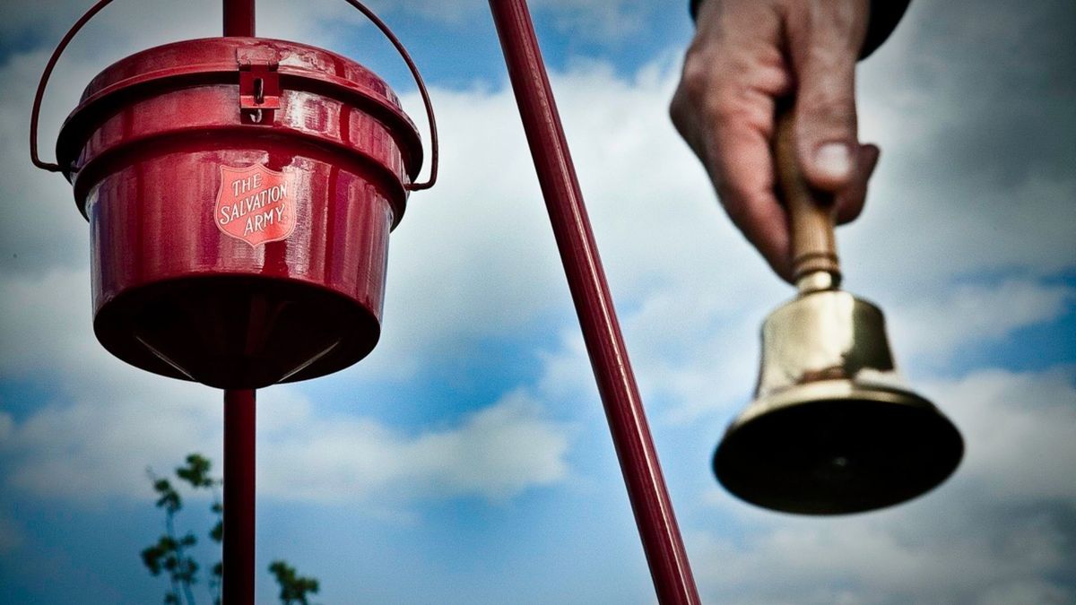 Battle of Richmond Salvation Army Red Kettle Bell Ringing