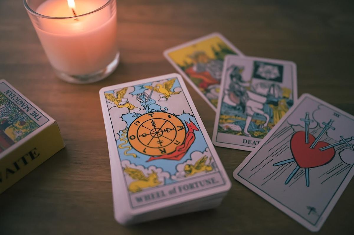 Tarot Reading Course  - Professional Training to Learn The Tarot