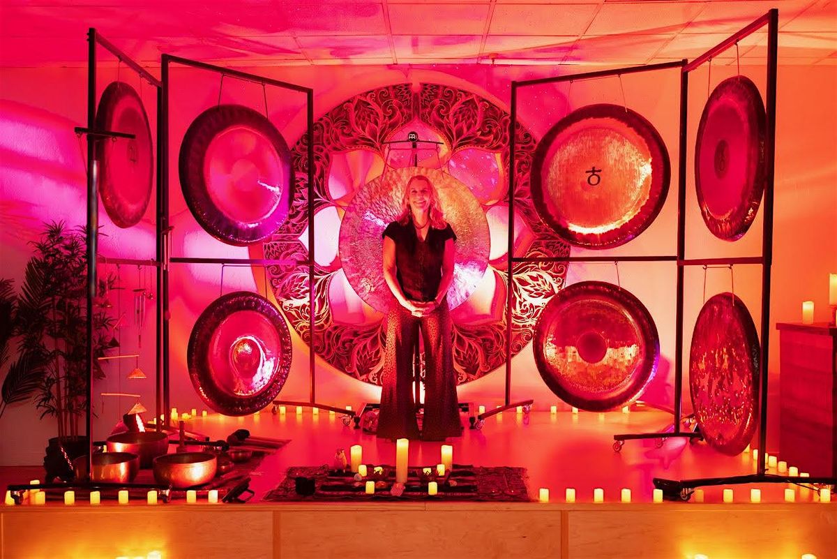 The Alchemy Gong Bath with Loriel Starr  (two baths): 7pm and 9pm)