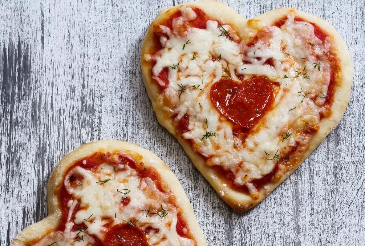 Kids Valentines Pizza Party \ud83c\udf55 \ud83c\udfb6 