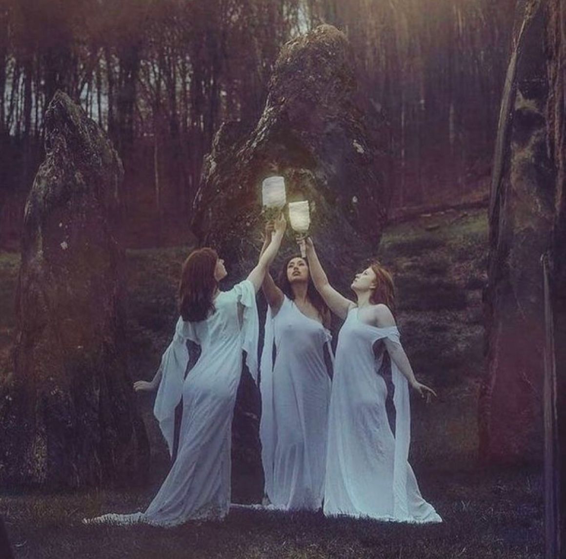 The Divine Feminine \ud83e\udebd Sisterhood - Ceremony - Nourishment - Winter Bliss