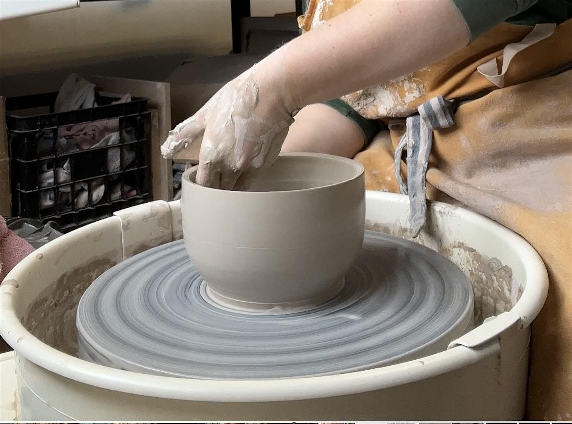 101 | CERAMICS: Introduction to Wheel Throwing