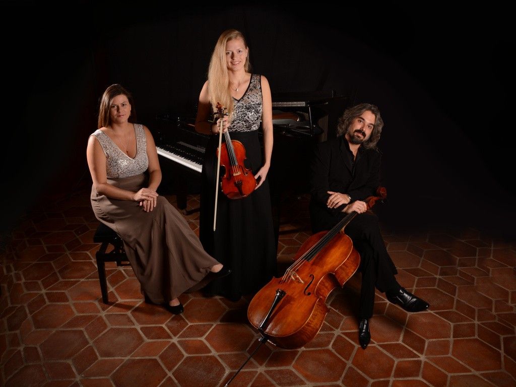 Adventn\u00ed koncert Tria Karageorgiev