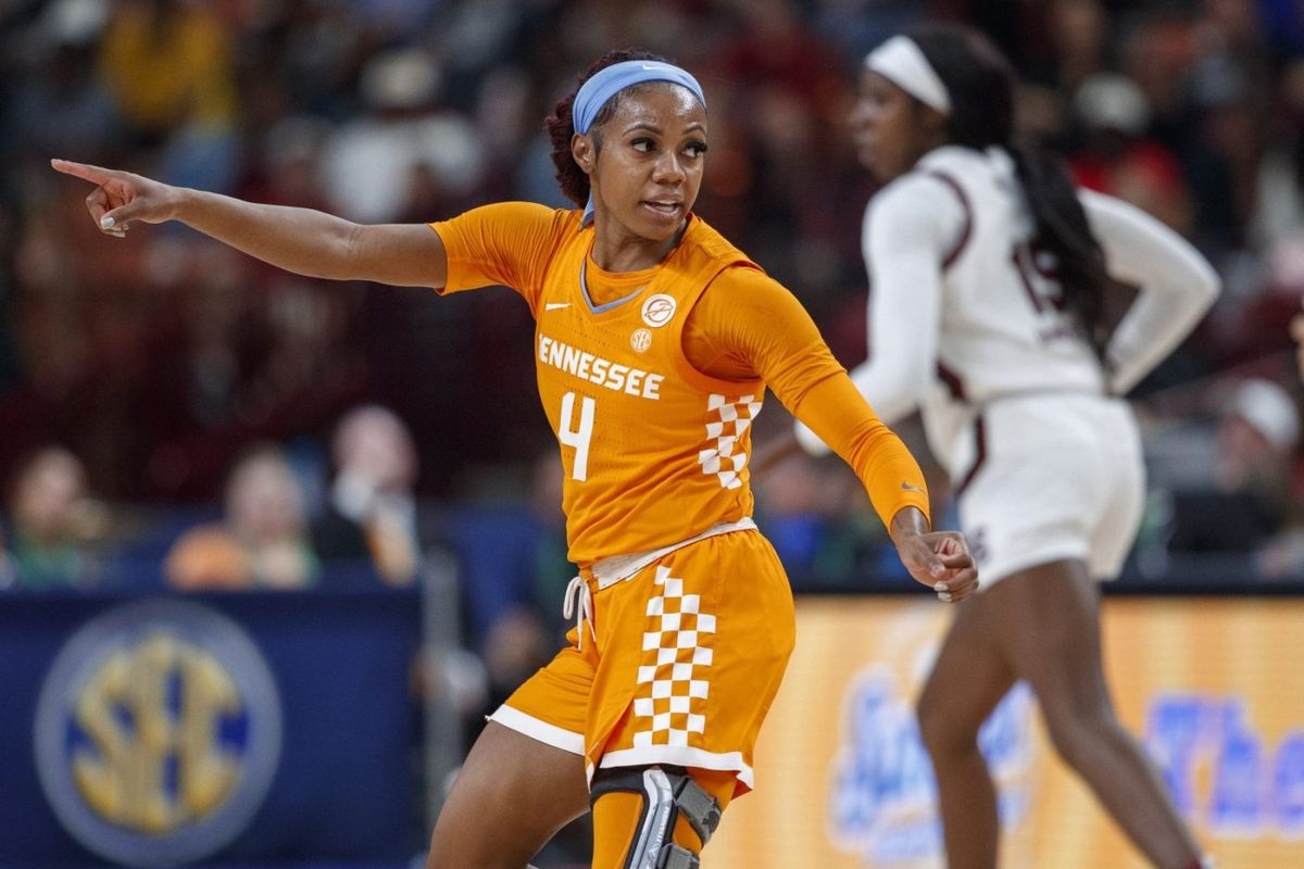 Kentucky Wildcats at Tennessee Lady Volunteers Womens Volleyball