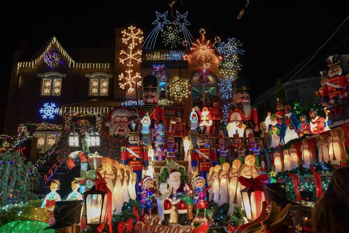 Dyker Heights Christmas Lights (Brooklyn)