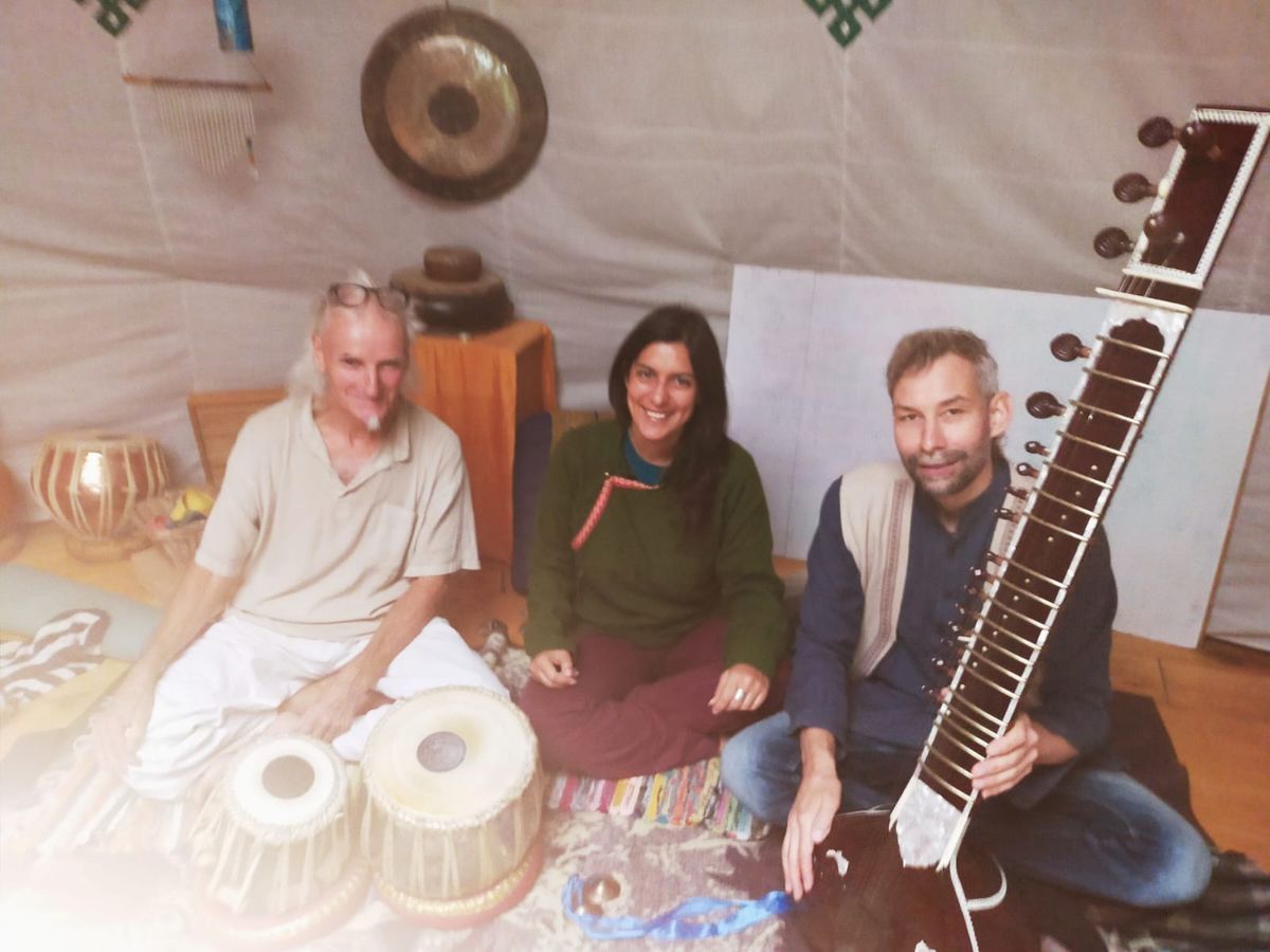 \ud83e\udd9a Kirtan - chants sacr\u00e9s indiens en groupe