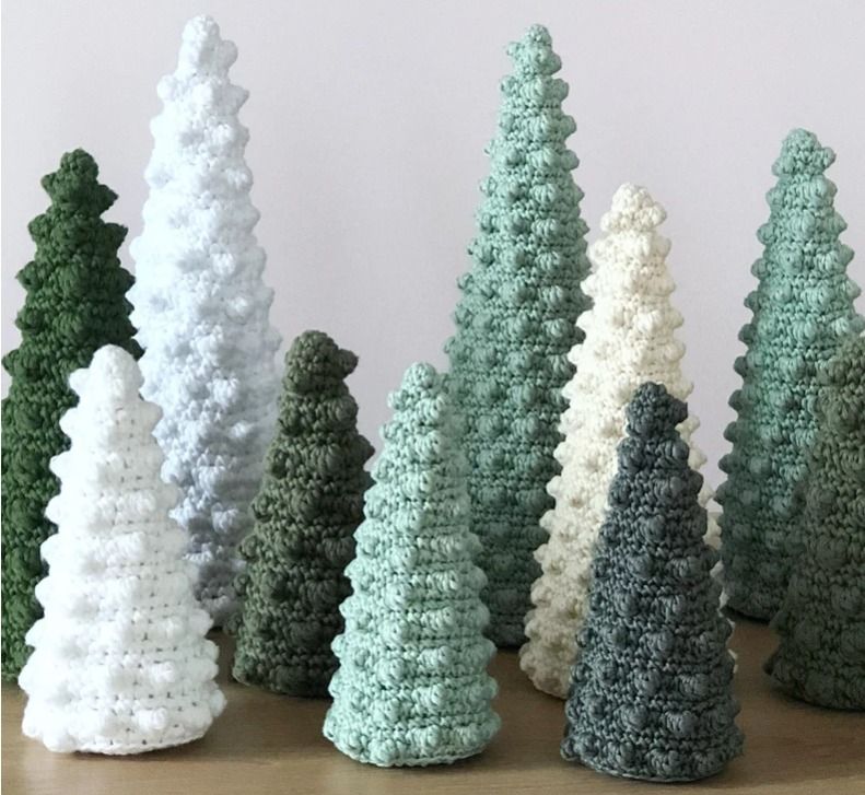 Bobble Stitch Christmas Tree Decor