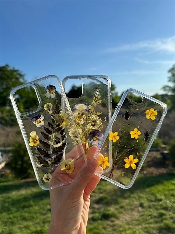 Pressed Flower Resin Phone Case Class in Nashville by Hoamsy