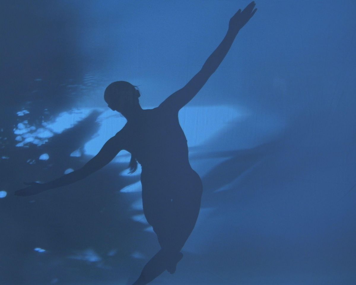 BODY / SHADOW, a new experimental opera featuring 17 dancers, live ...