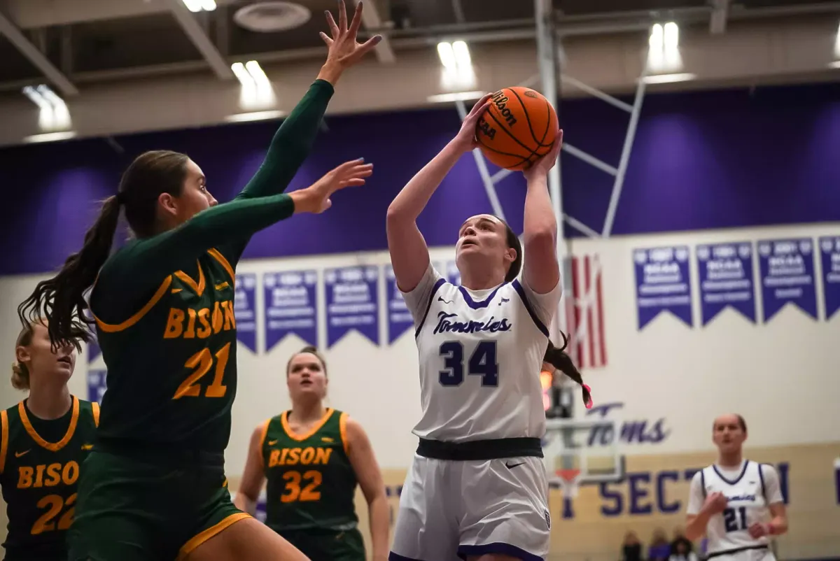 North Dakota State Bison at St. Thomas Tommies Womens Basketball