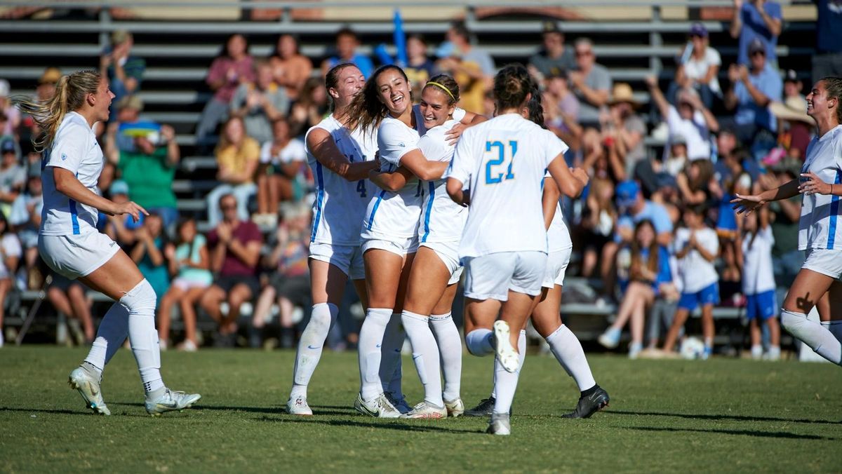 UCLA Bruins at Washington Huskies Womens Soccer