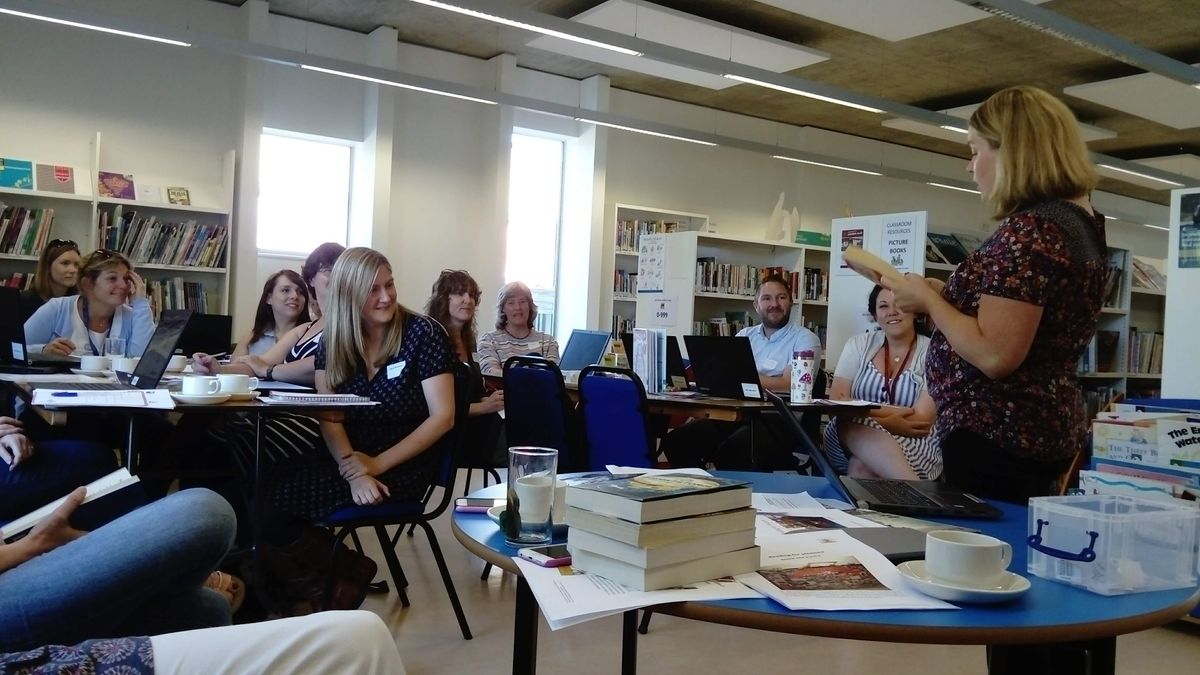 University of Chichester Teachers' Reading Group (#ChiTRG) no. 5