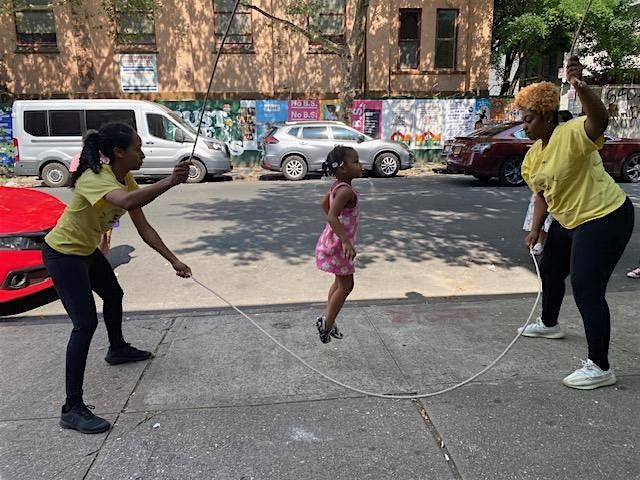 The Free Black Women's Library presents JUMP TO IT\/A Double Dutch Workshop
