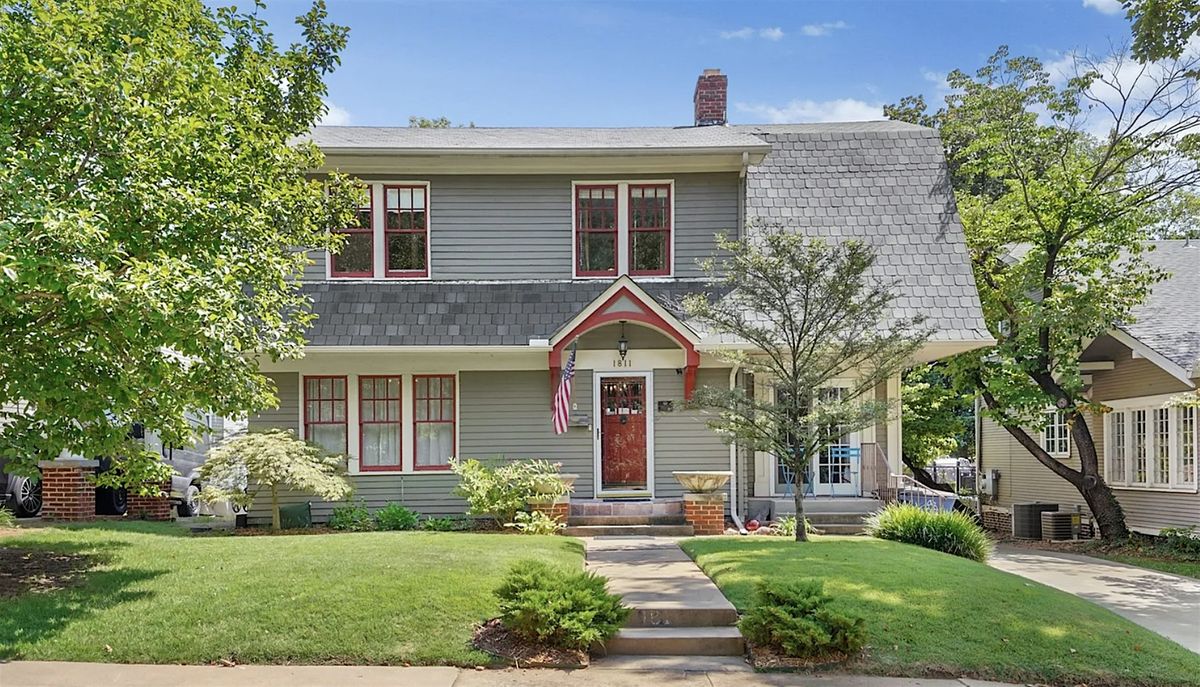 TFA Distinctive Dwellings: A 1916 Dutch Colonial in Swan Lake