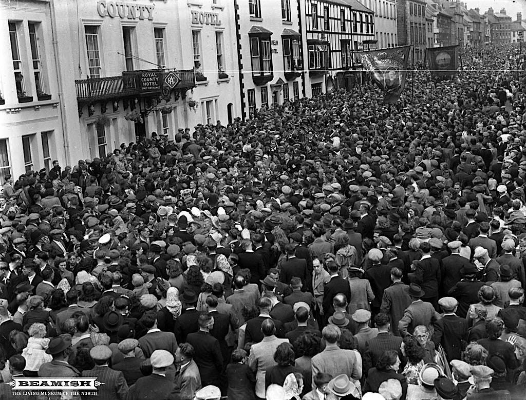 Treasure of Memories (the Durham Advertiser Collection of images 1934-61)