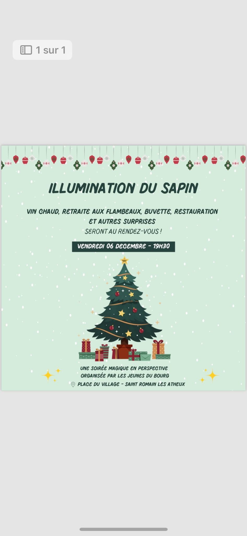 Illumination du sapin \u00e0 Saint-Romain-les-Atheux