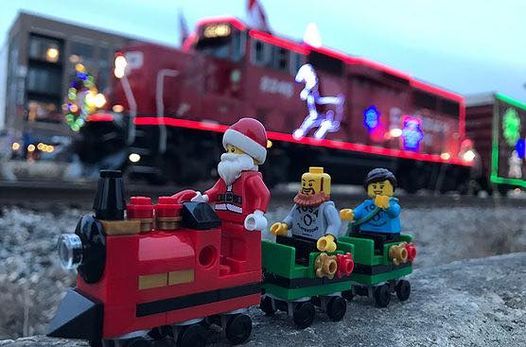 Wauwatosa Christmas Train 2022 Pictures With Santa, Wauwatosa, Wisconsin, 5 December 2021