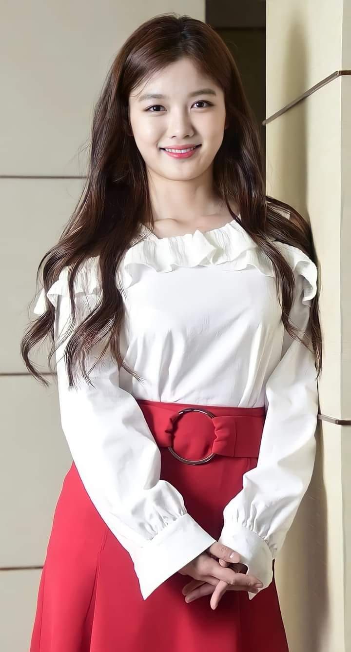 Kim yoo jung 