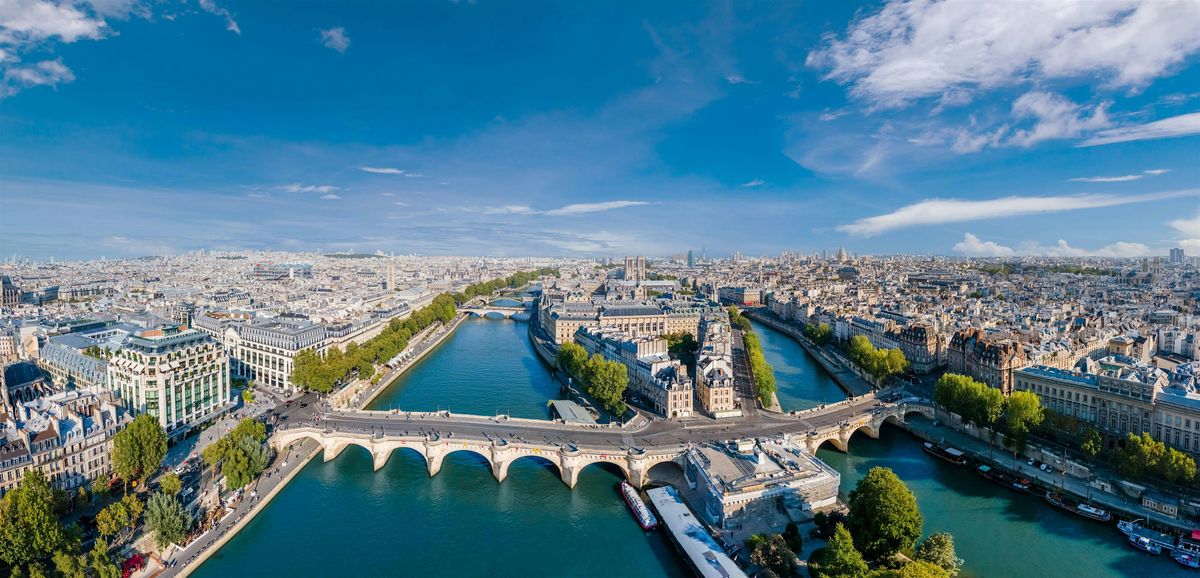A Thrilling Scavenger Hunt! - Churches, Charms, & More in Paris