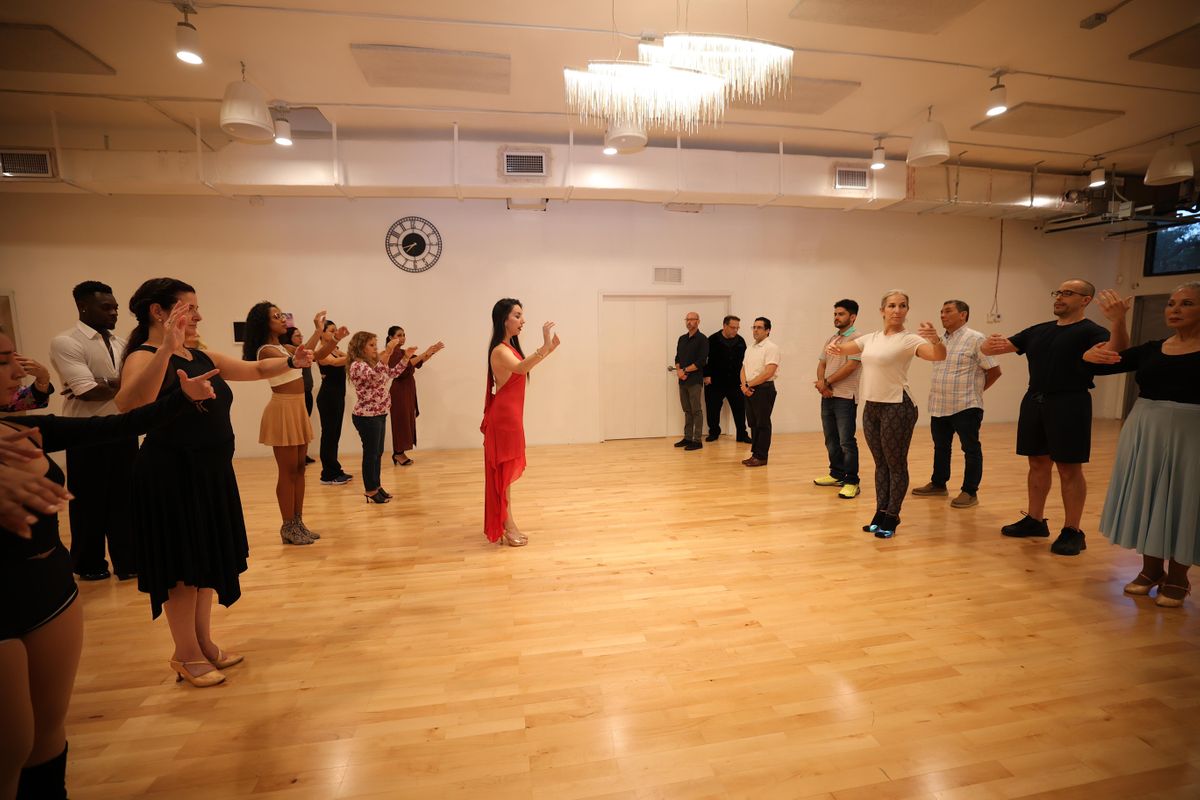 Argentine Tango Dance Class