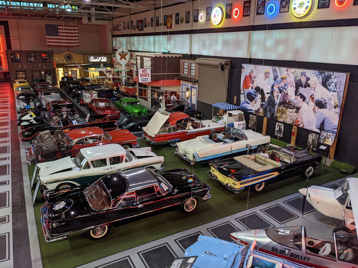 Chicago Dental Society Foundation Fall Fundraiser at Klairmont