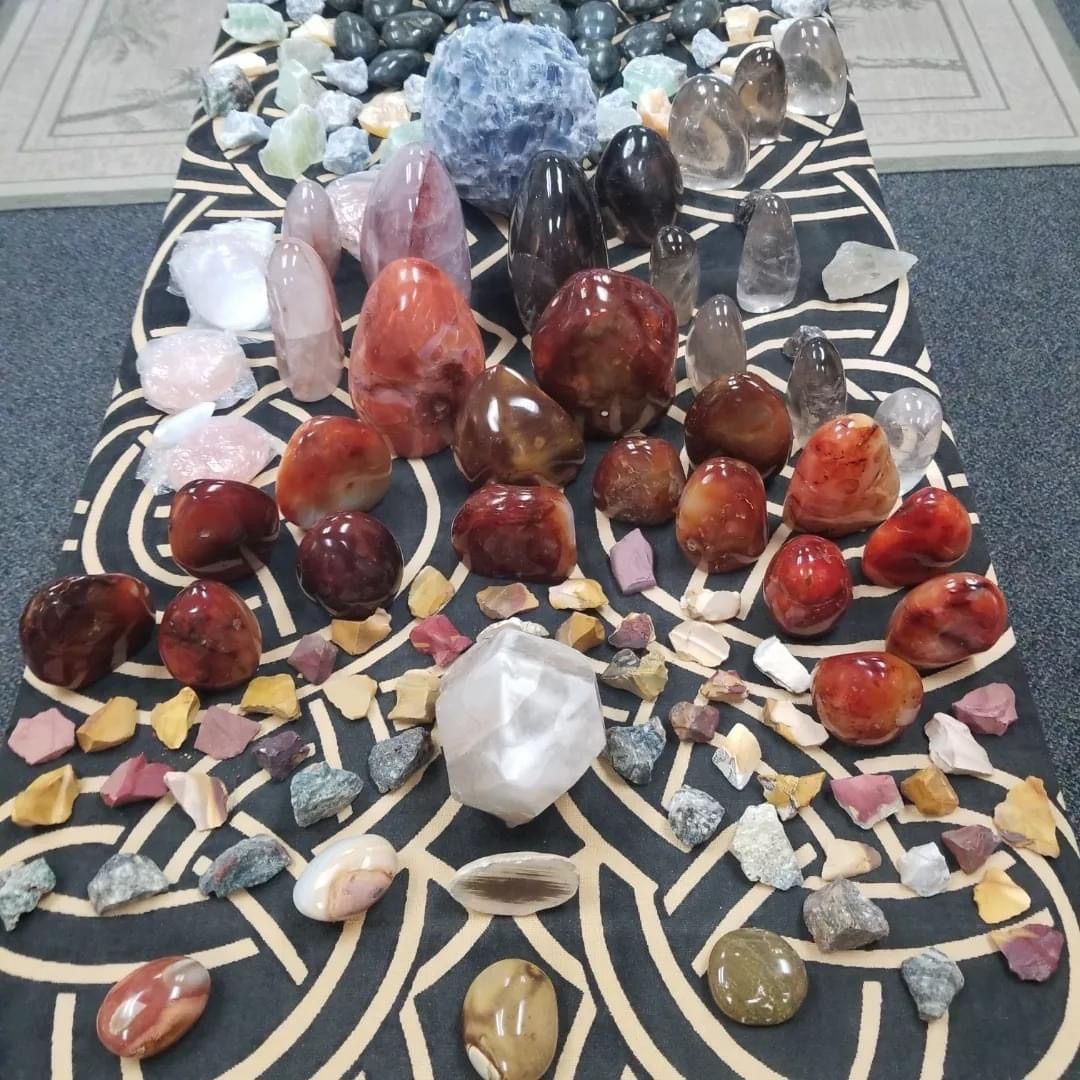 Intro to Basic Crystal\/Rock Healing w\/Joe (aka The Rock Guy)