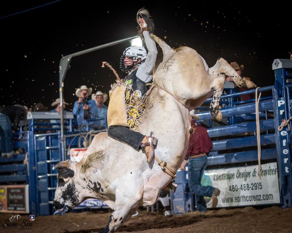 Cave Creek Rodeo: PRCA First Rodeo