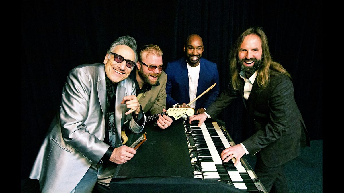 Rick Estrin & the Nightcats