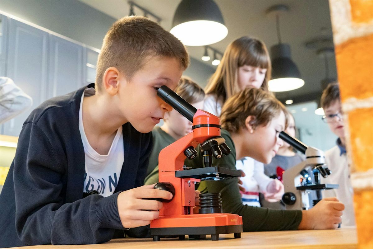 Atelier de biologie \u00een limba rom\u00e2n\u0103\/ V\u00e2rst\u0103 participan\u021bi 6 -11 ani