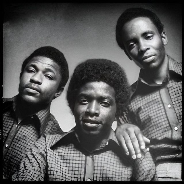 The Pioneers, The Dynamics in Santa Ana