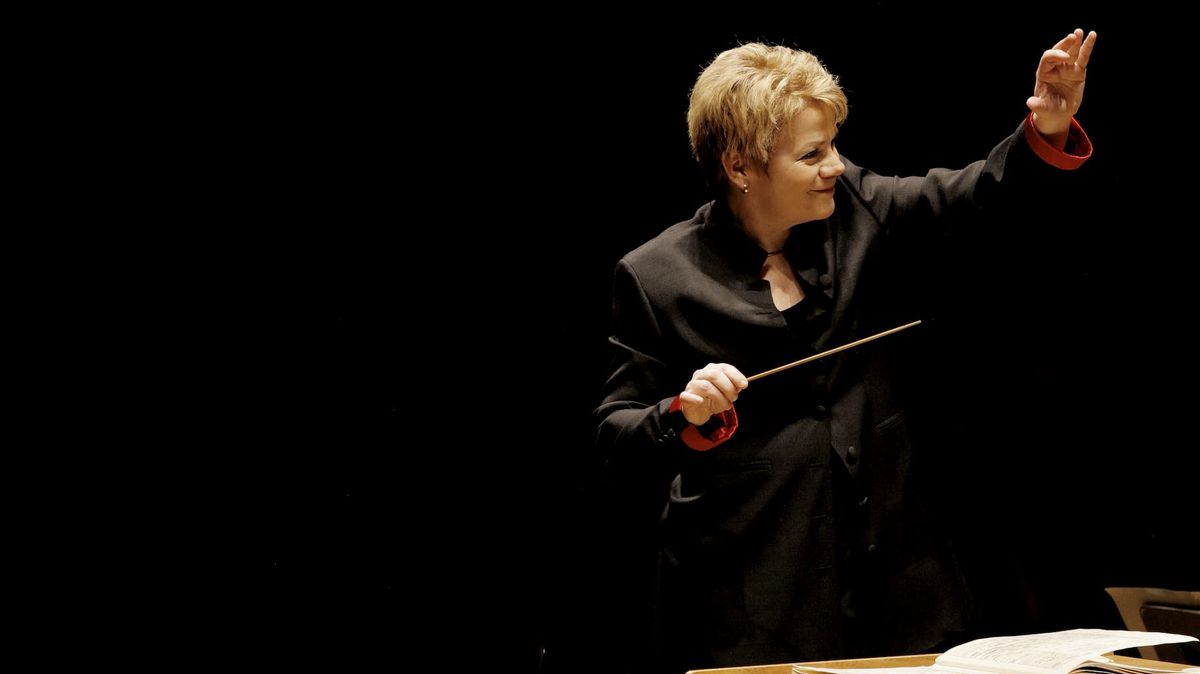 Adams Conducts Adams at Jones Hall at Wortham Center
