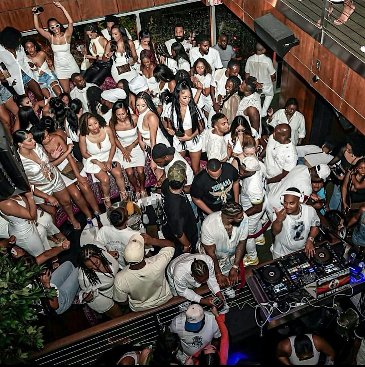 BLANCO: THE JULY 3 ANNUAL ALL WHITE PARTY @ THE PARK ON 14TH