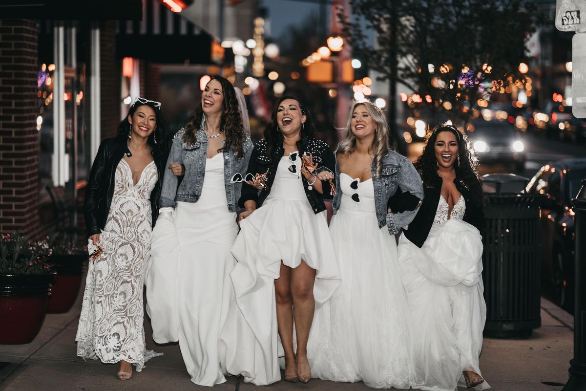 \u2728 White Weekend at Dressed in Love \u2728