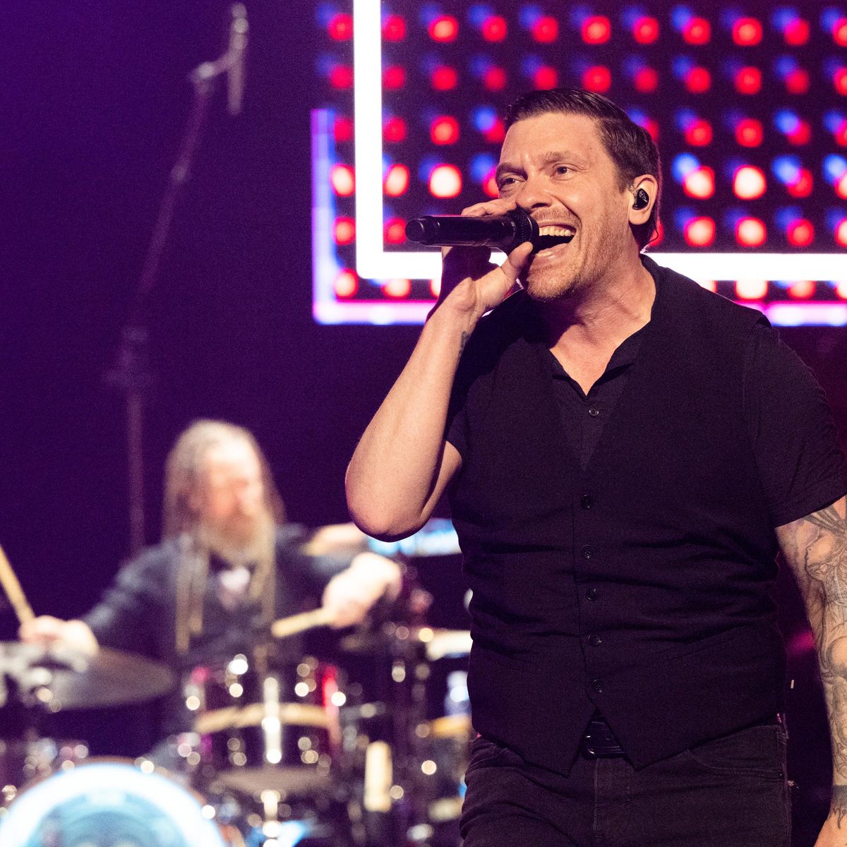 Shinedown with From Ashes to New