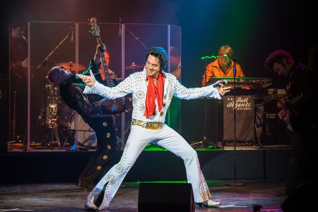 DIE ELVIS WEIHNACHTSSHOW - L\u00f6bau