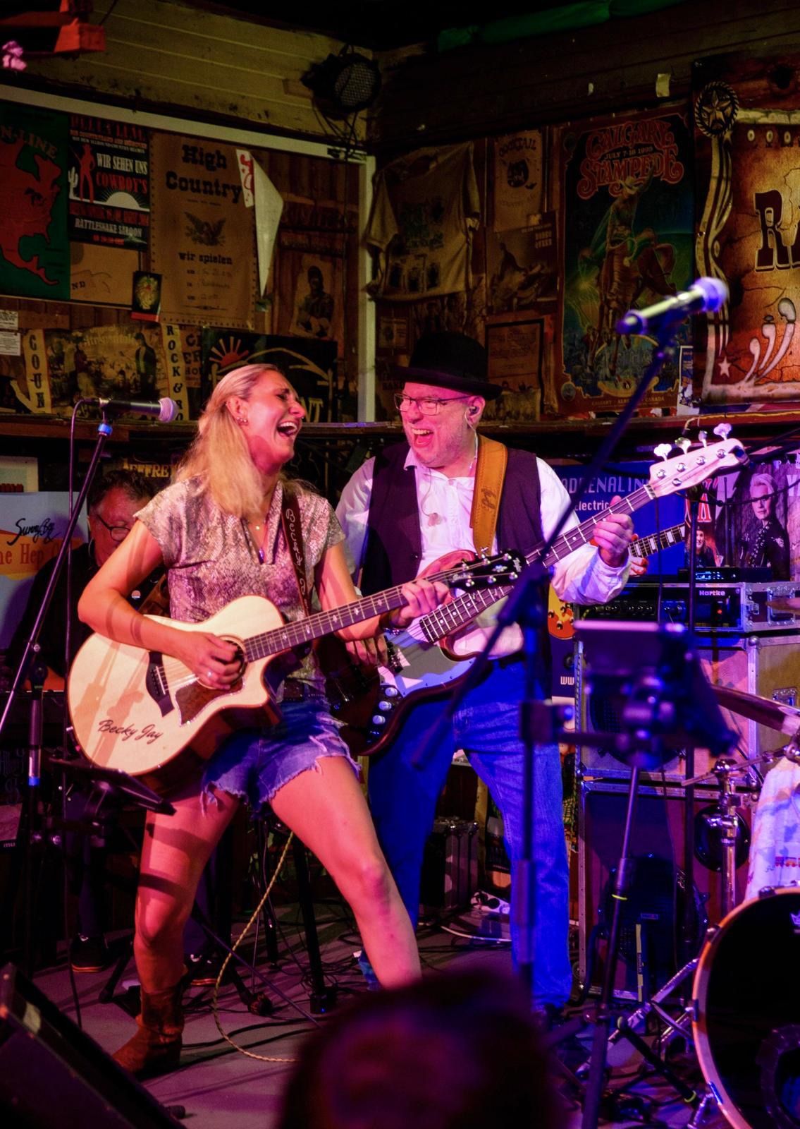 Becky Jay & Band live im Rattlesnake Saloon