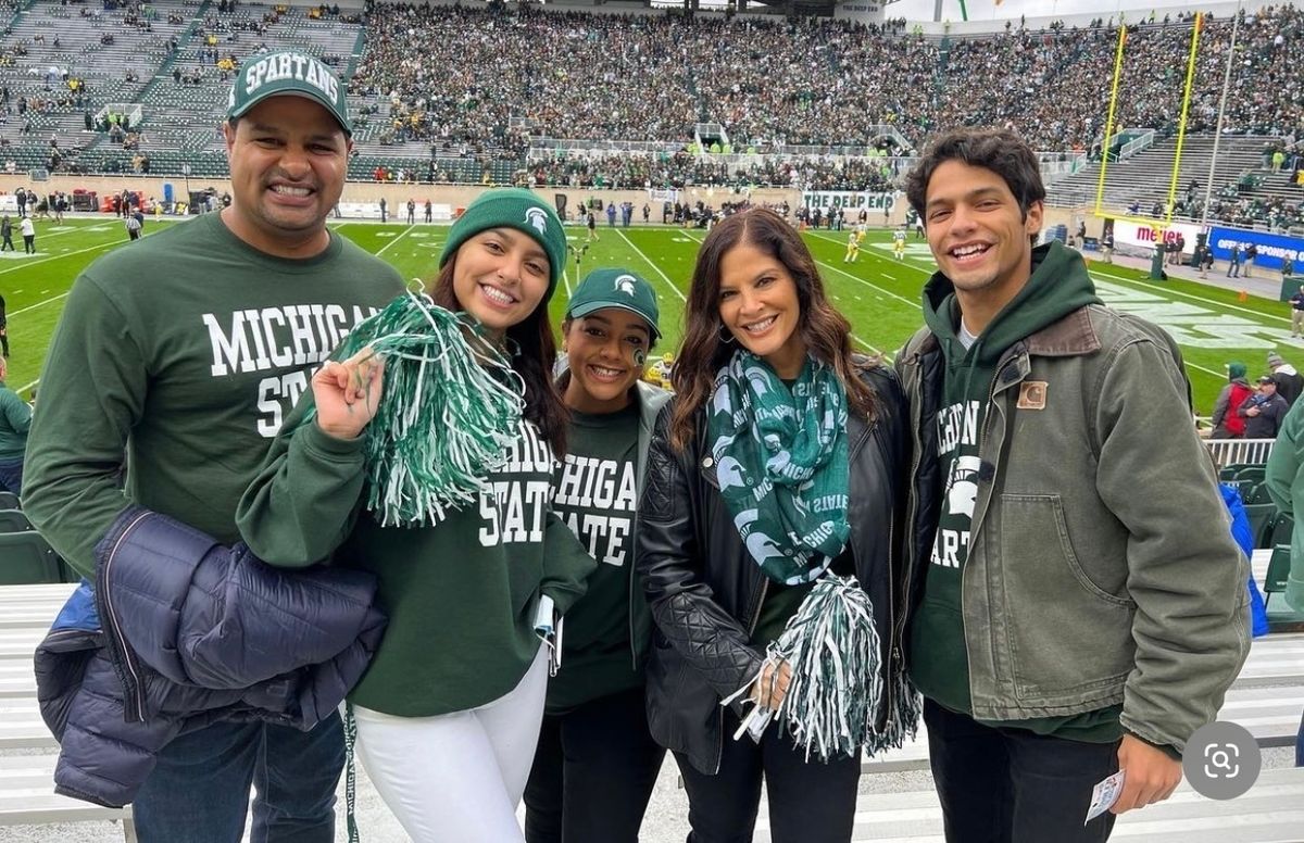 Western Michigan Broncos at Michigan State Spartans Football at Spartan Stadium-MI