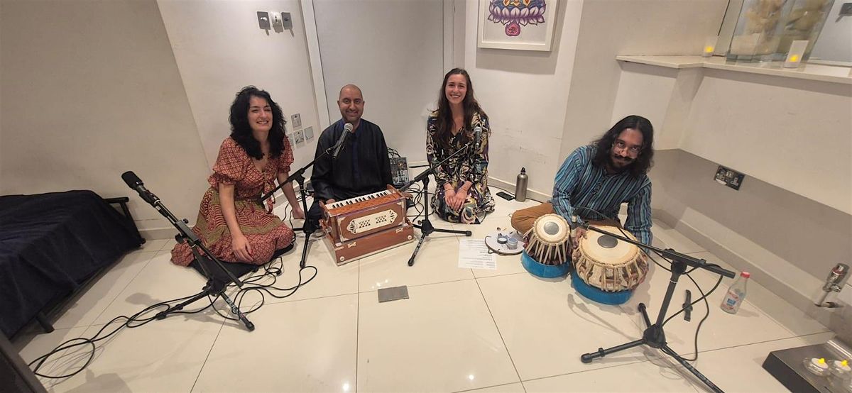 The Kirtan Band : Live Performance