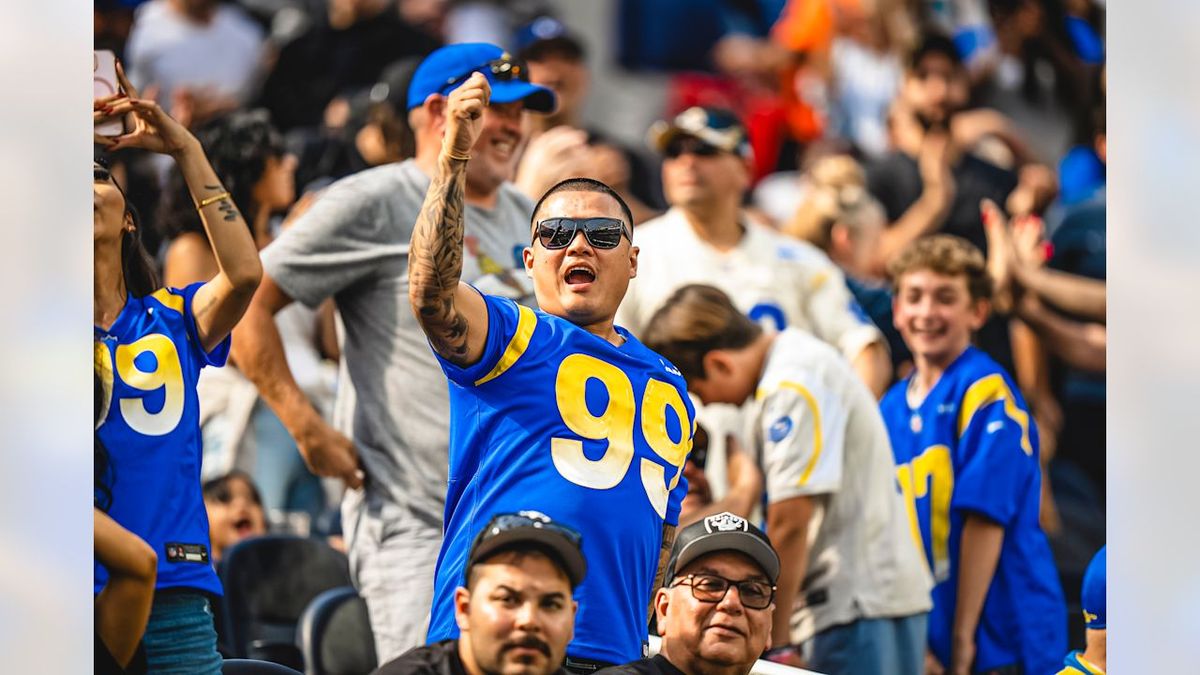 Los Angeles Rams at Las Vegas Raiders at Allegiant Stadium