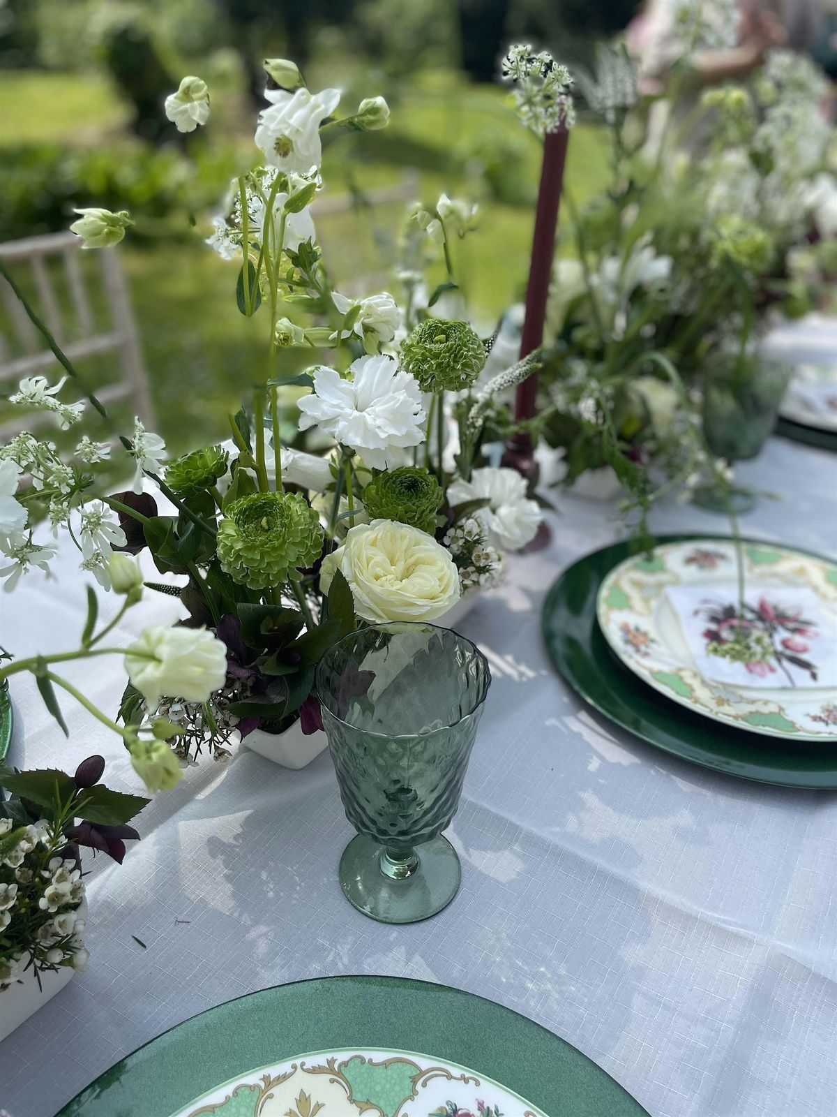 Table Scaping With Petal Collective.