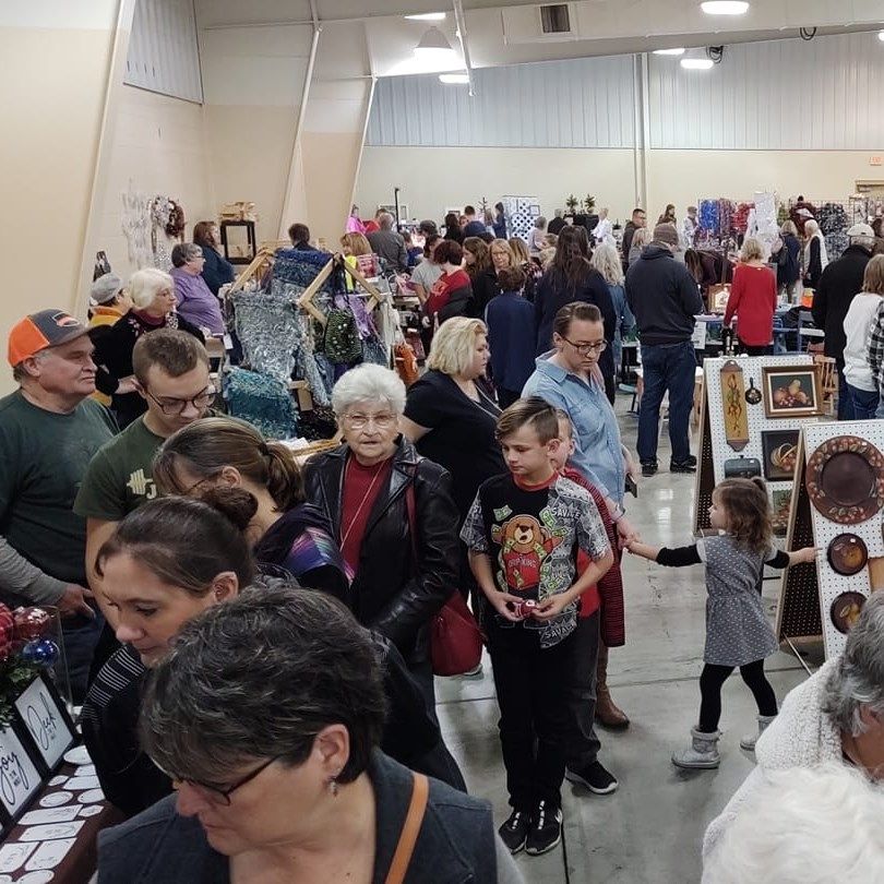 Robinson\u2019s 15th Annual Christmas Craft Show