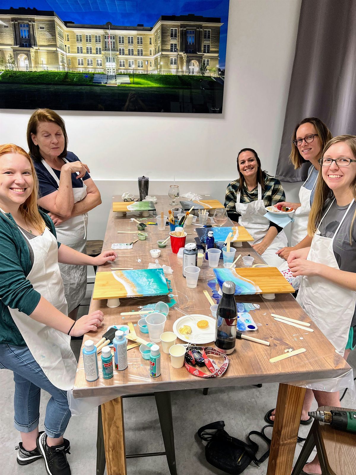 Friendsgiving Epoxy Workshop