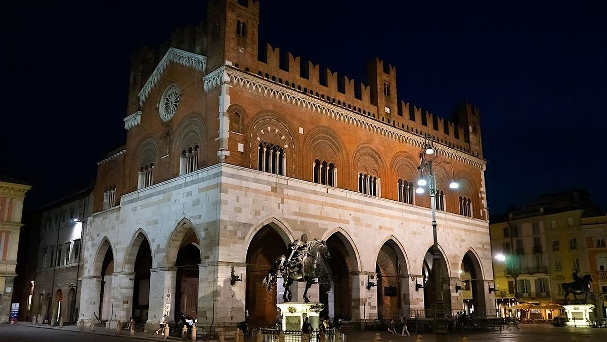 Piacenza Noire: un tour nella cronaca nera del passato