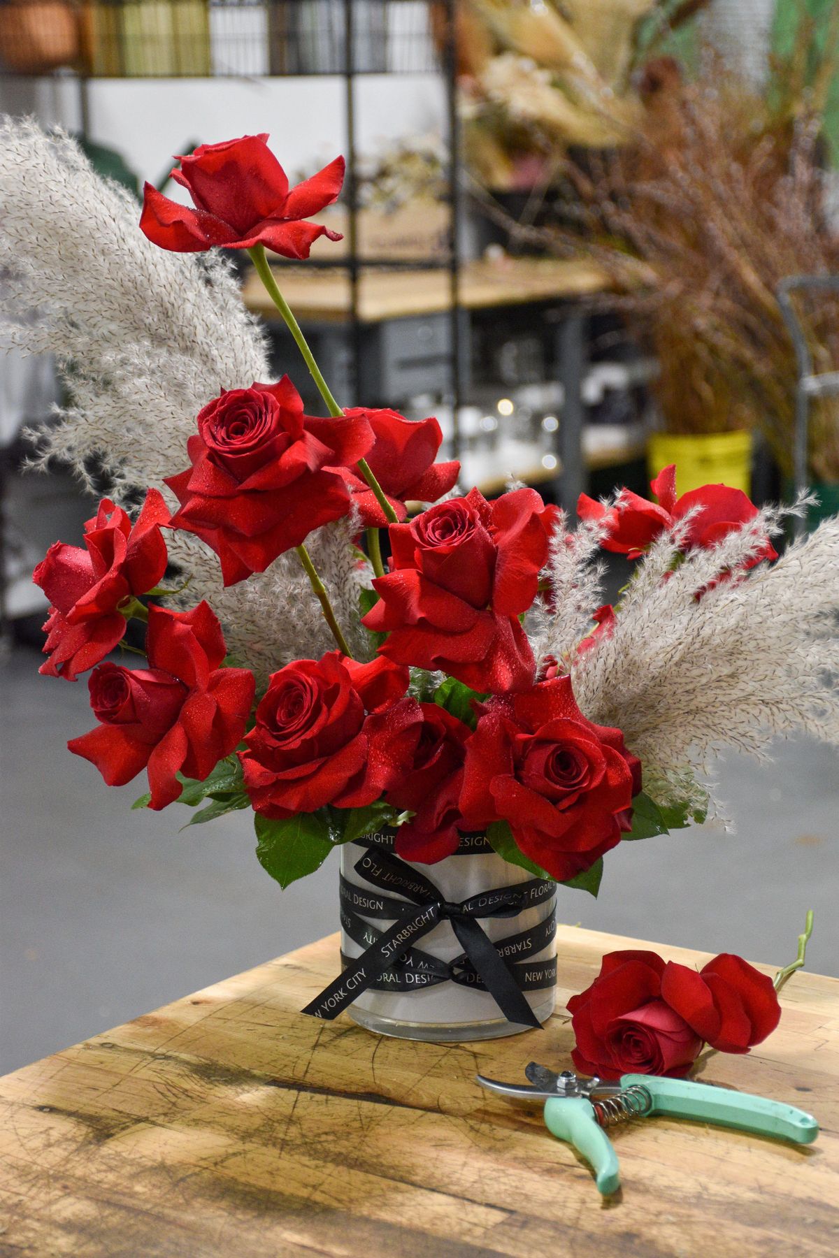 Moulin Rouge Flower Decorating Class with Starbright Floral Design