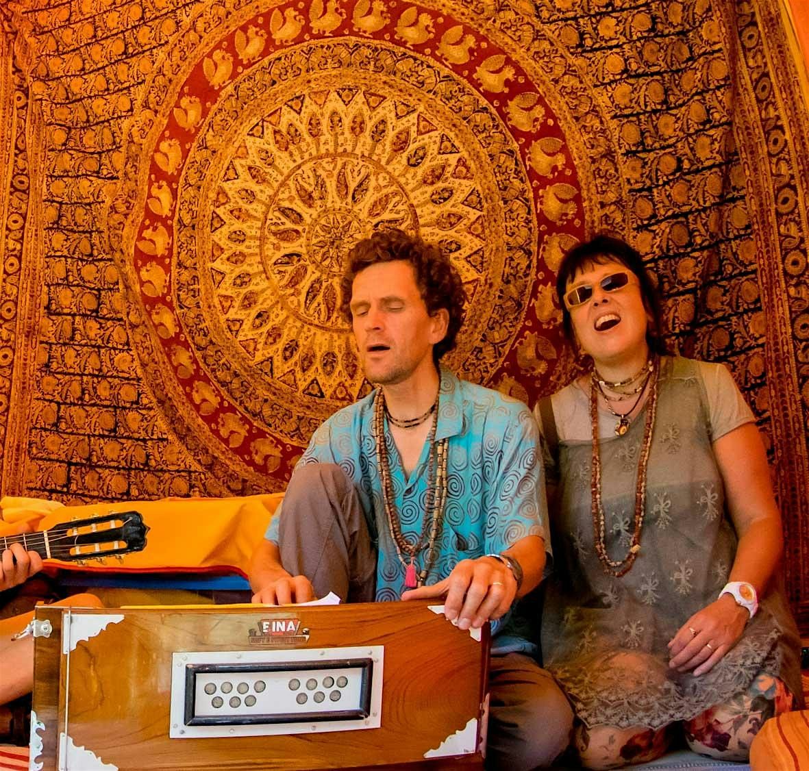 Heilsame Kl\u00e4nge \u2013 Kirtan \u2013 Mantra-Singen in Dresden