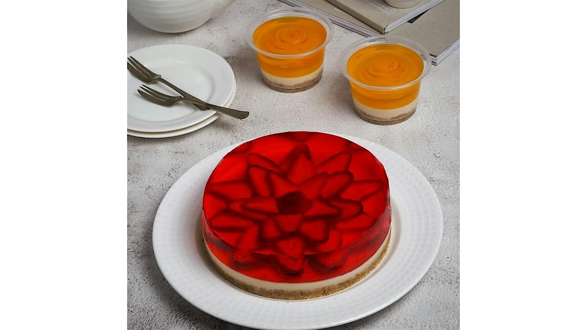 Fruity Marshmallow Jello Cake