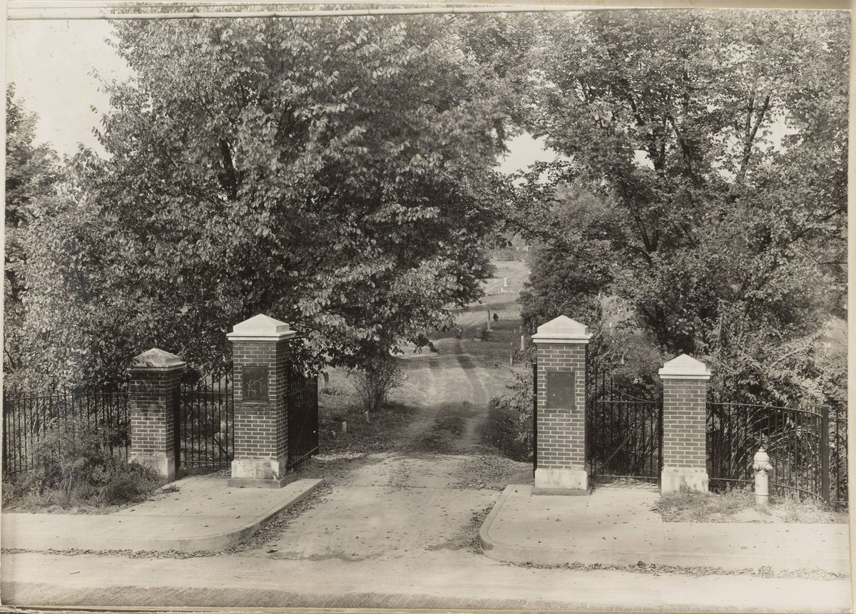 Athens Middle School West State Street Cemetery Public History Tour