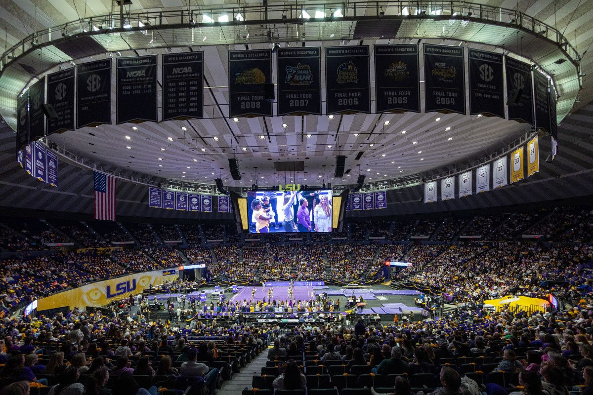 Georgia Bulldogs at LSU Tigers Womens Basketball at LSU Pete Maravich Assembly Center