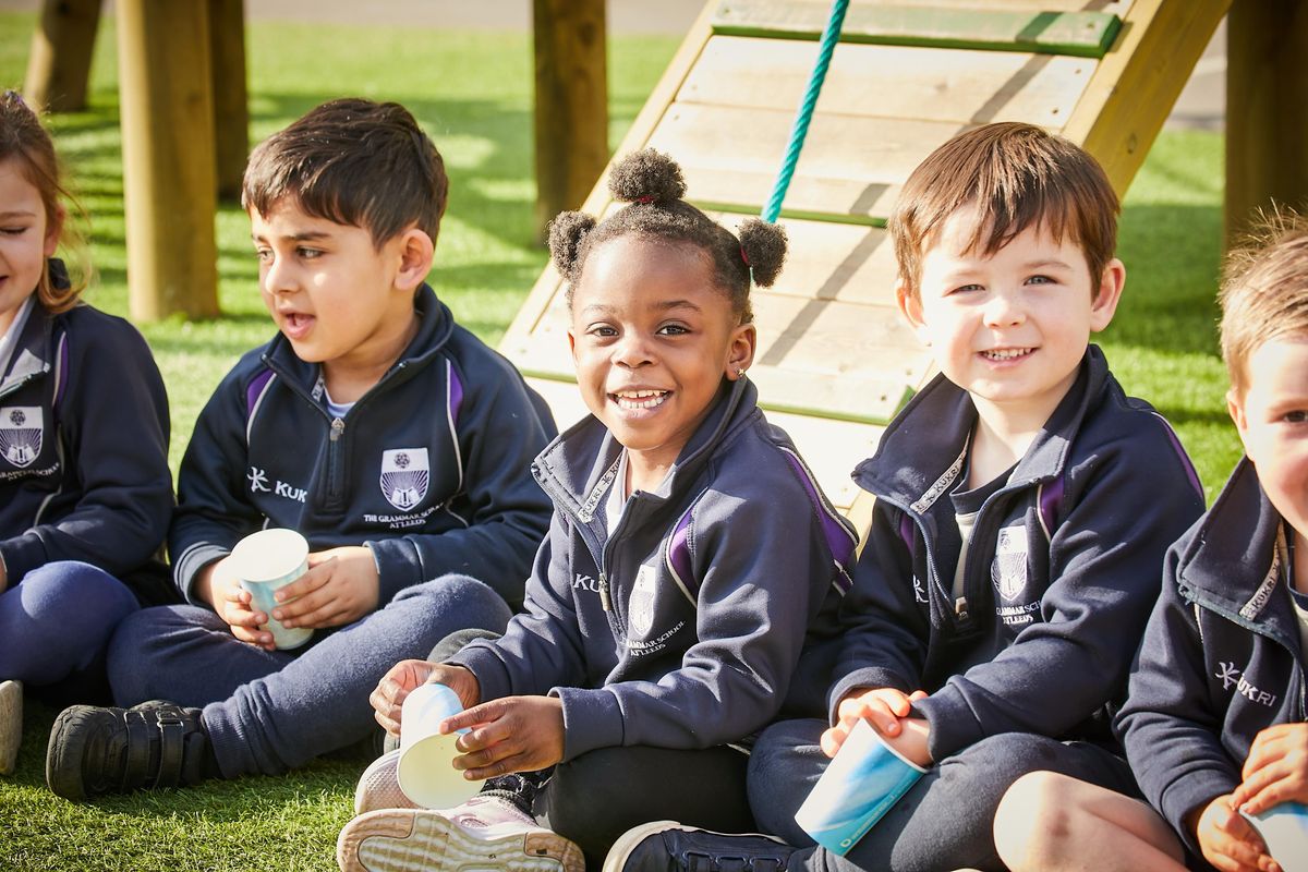 Stay and play taster morning for 2 to 4 year olds - 17 May 2024