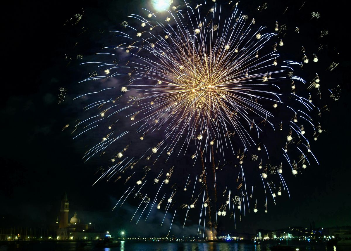 New Year's Eve Dinner Cruise in Venice